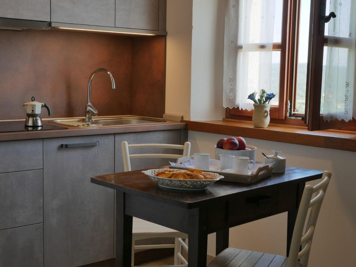 Apartmaji In Sobe Odlicna Hisa Štanjel Esterno foto
