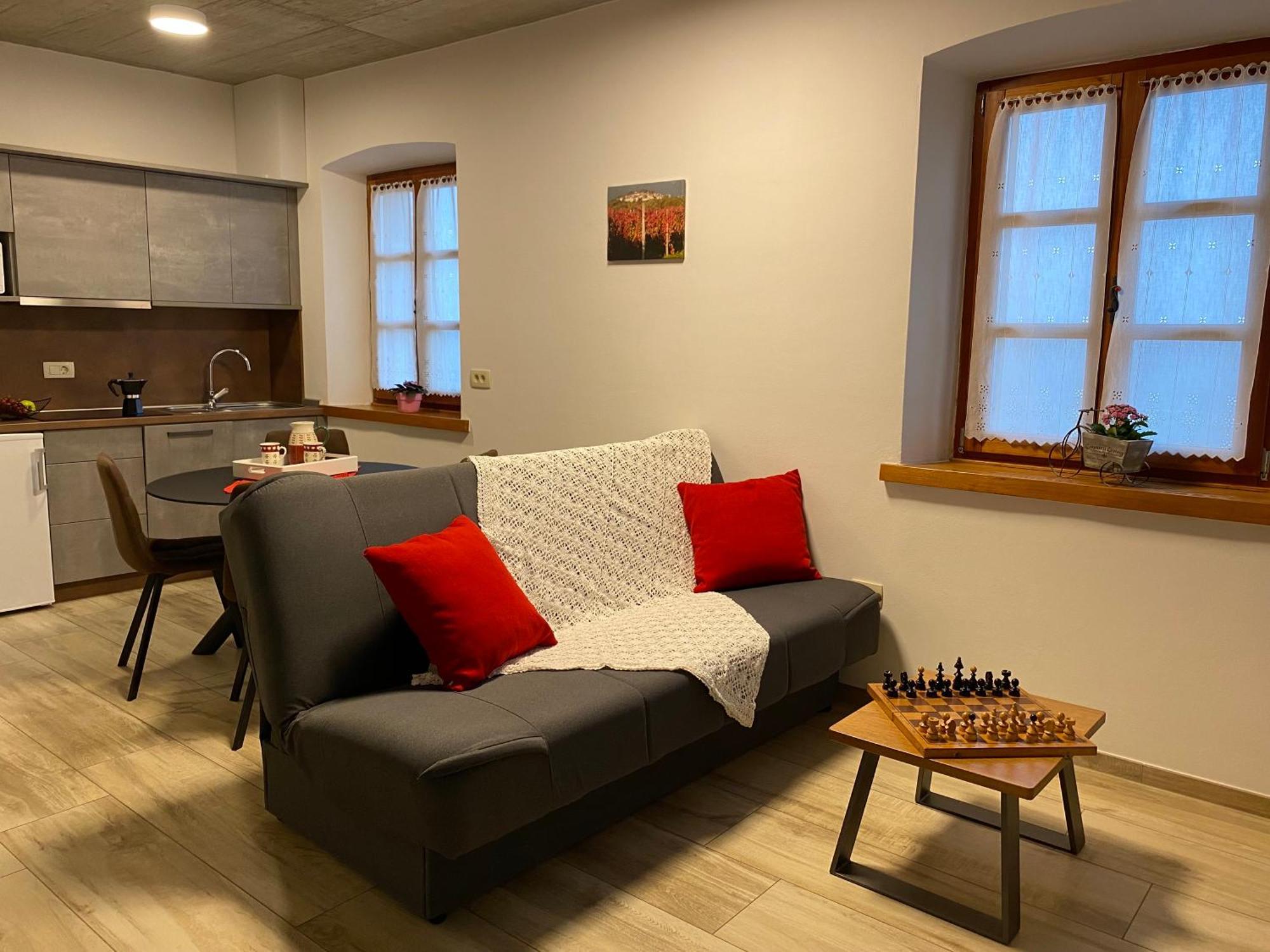 Apartmaji In Sobe Odlicna Hisa Štanjel Esterno foto